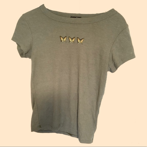 Rue21 Cute Crop Top with embroidered butterflies. Size XS, fits like a small. - Picture 1 of 1